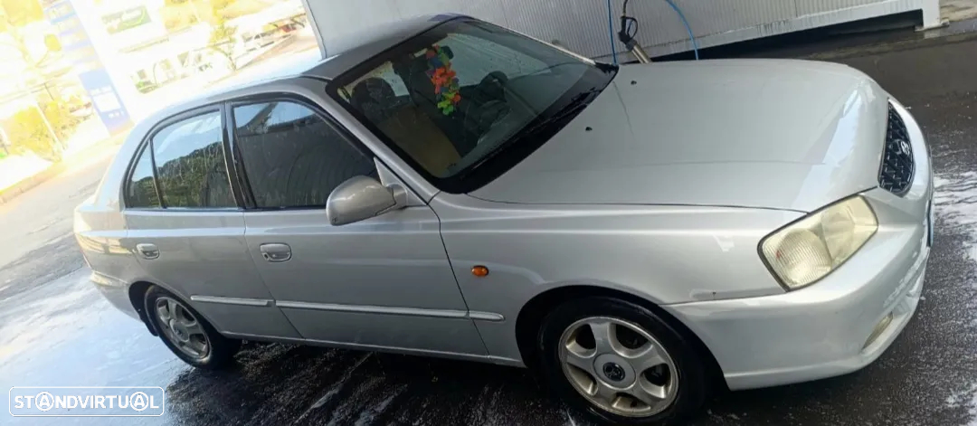 Hyundai Accent 1.3 World Cup P1 - 7