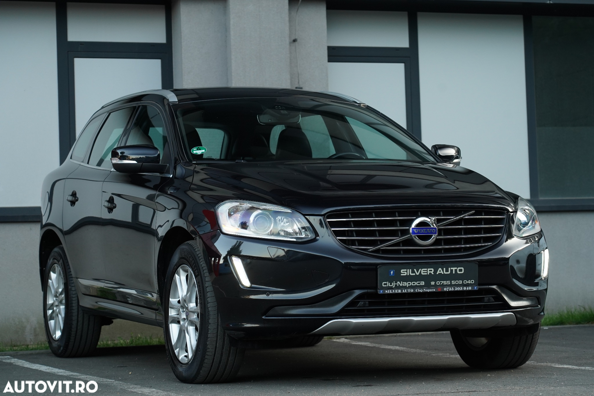 Volvo XC 60 D5 AWD Aut. Summum - 19