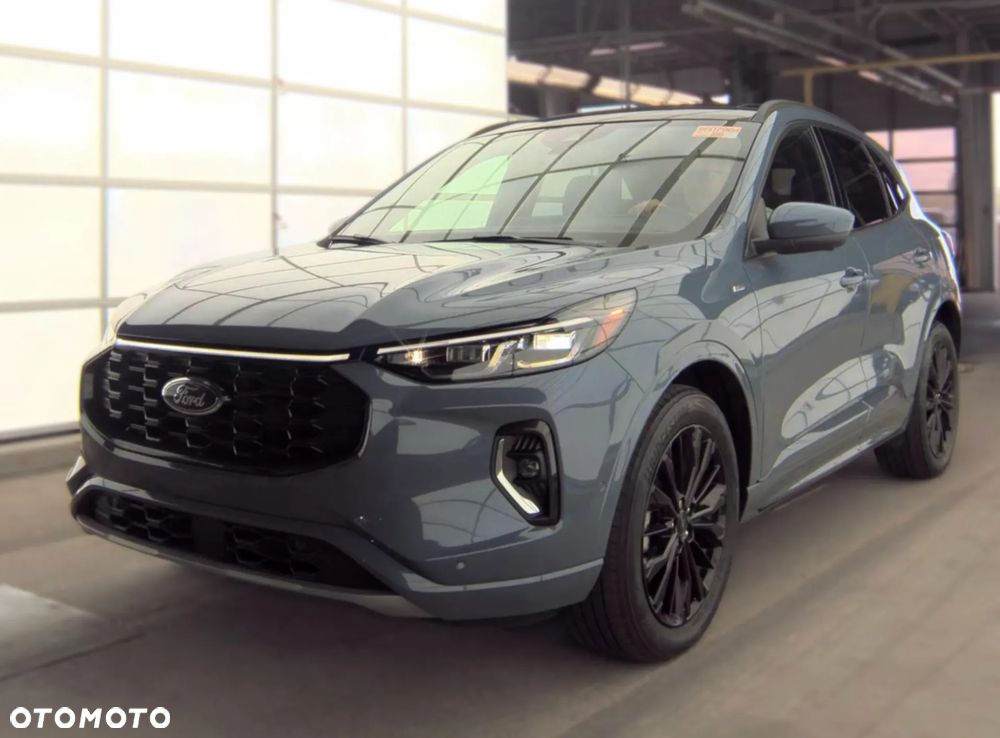 Ford Escape 2.0 EcoBoost AWD Titanium - 2