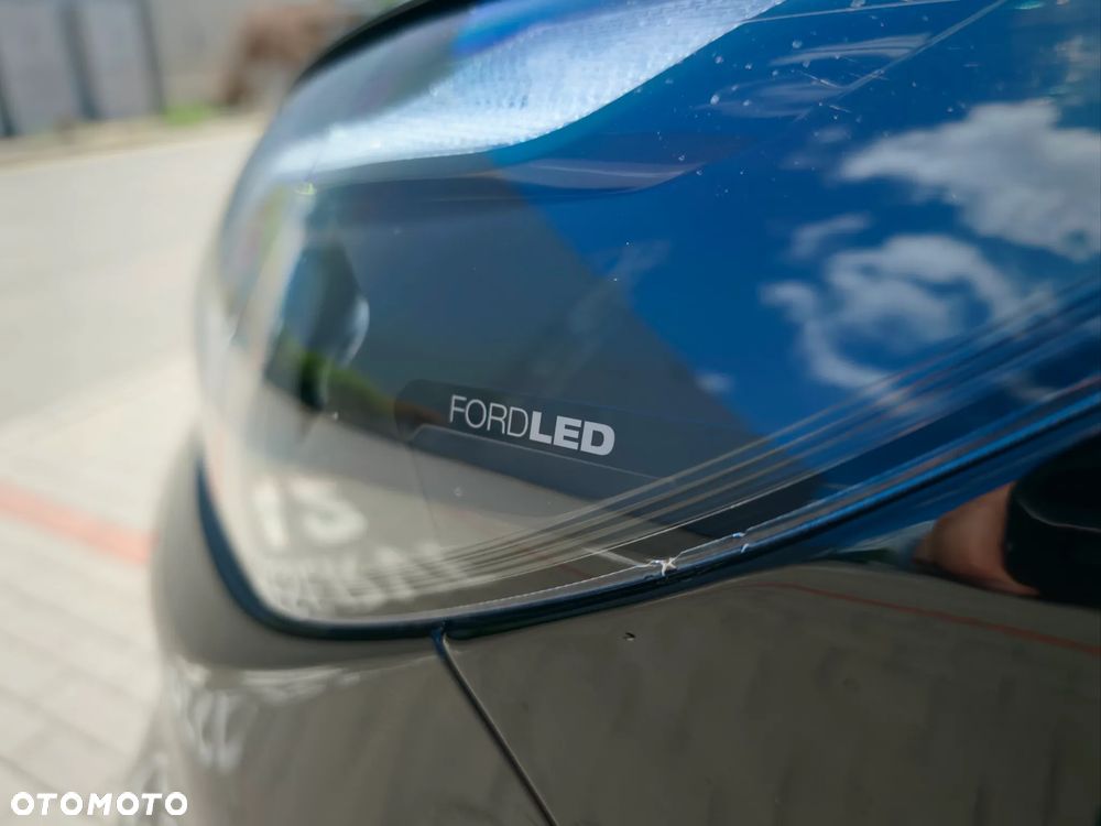 Ford Tourneo Custom 2.0 EcoBlue 320 L2 Titanium - 22