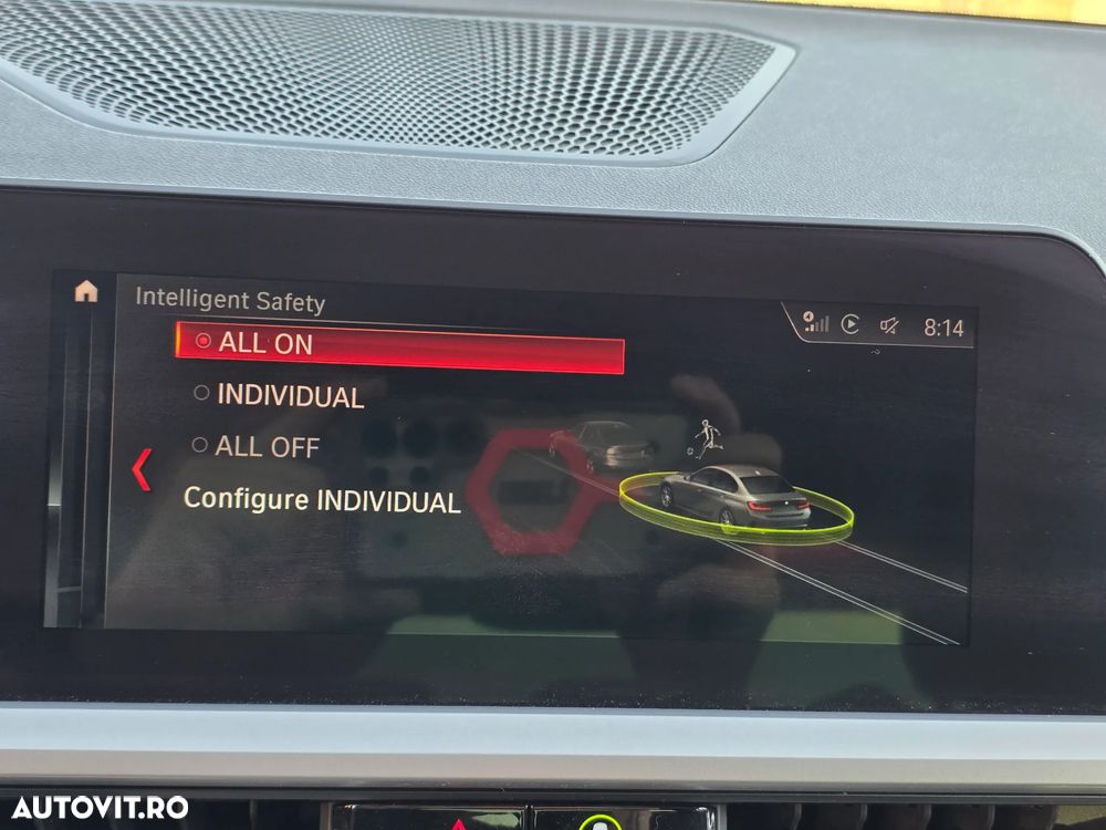 BMW Seria 3 330i Aut. Luxury Line - 12