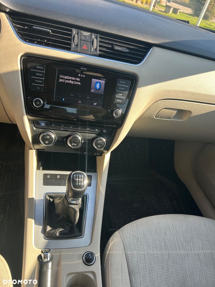 Skoda Octavia - 10