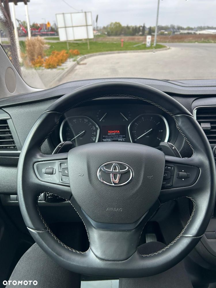 Toyota ProAce - 12