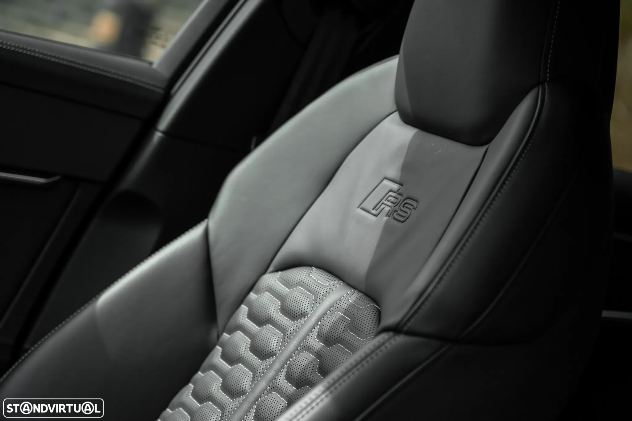Audi RS6 Avant 4.0 TFSI quattro Tiptronic - 17