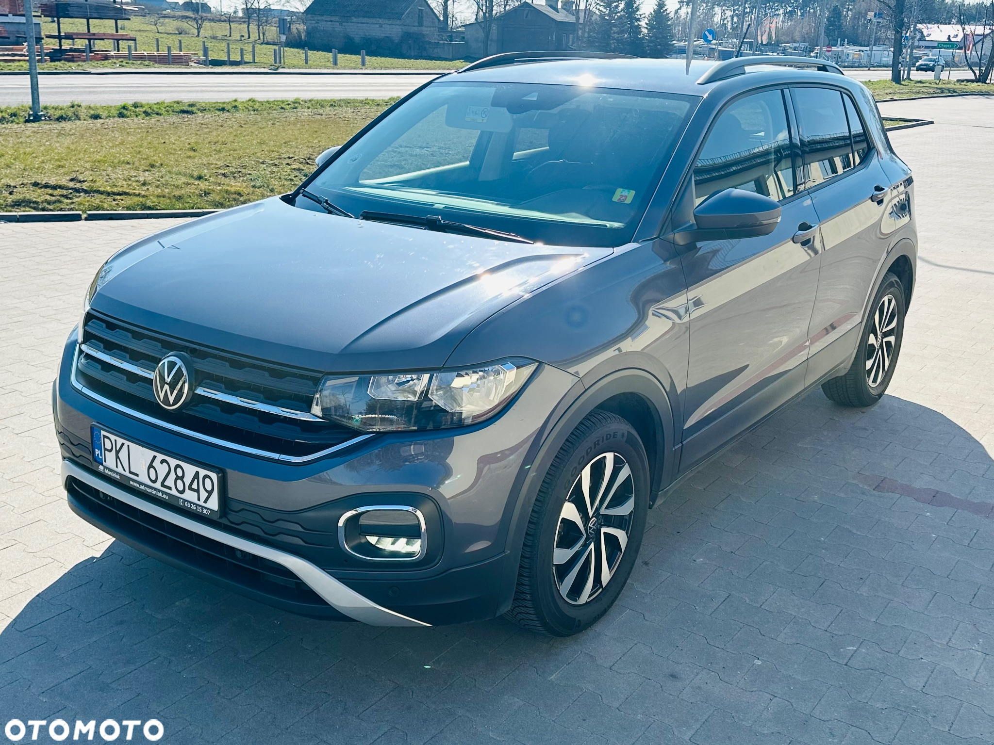 Volkswagen T-Cross 1.0 TSI Active DSG - 8
