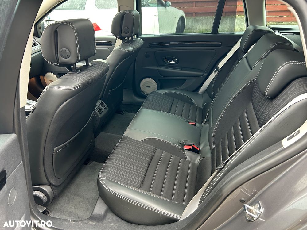 Renault Laguna Grandtour dCi 110 FAP EDC Bose Edition - 25