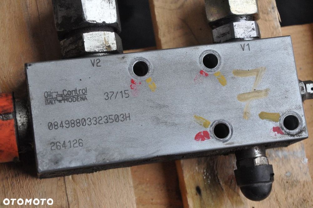 ZAMEK HYDRAULICZNY MANITOU - 11