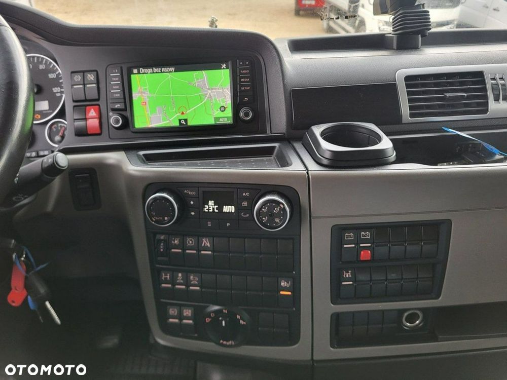 MAN Tgx - 11