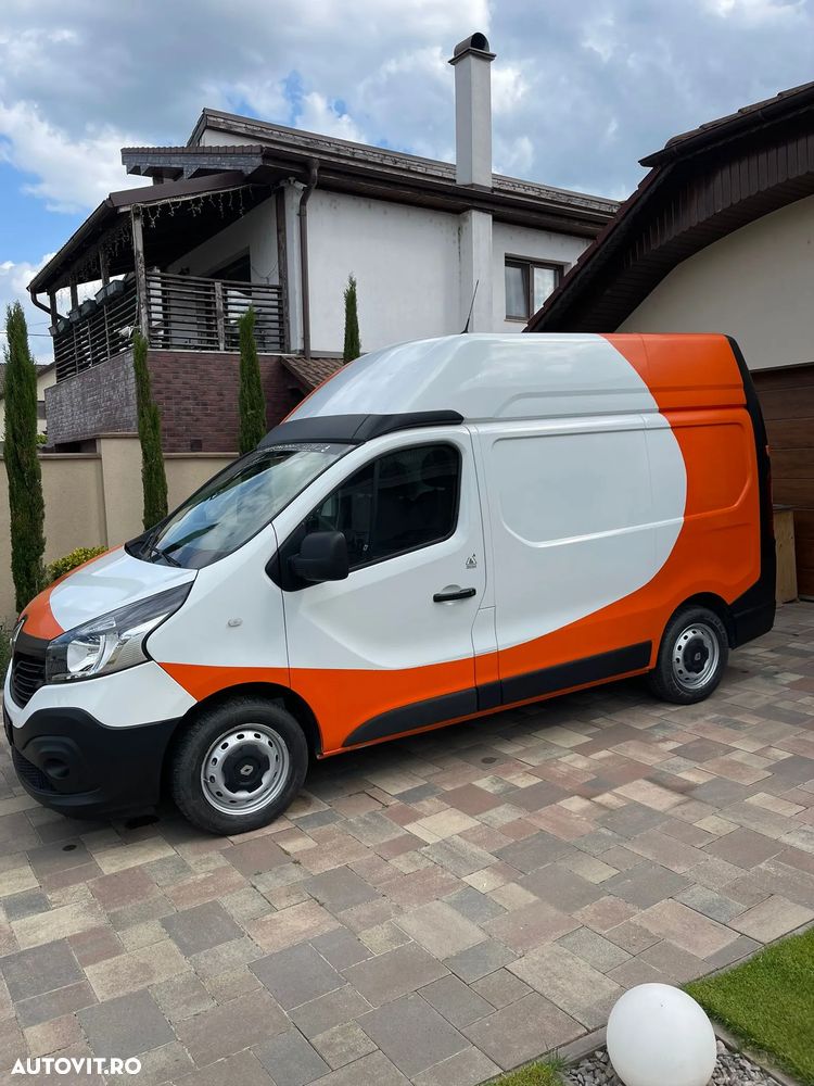 Renault Trafic - 1