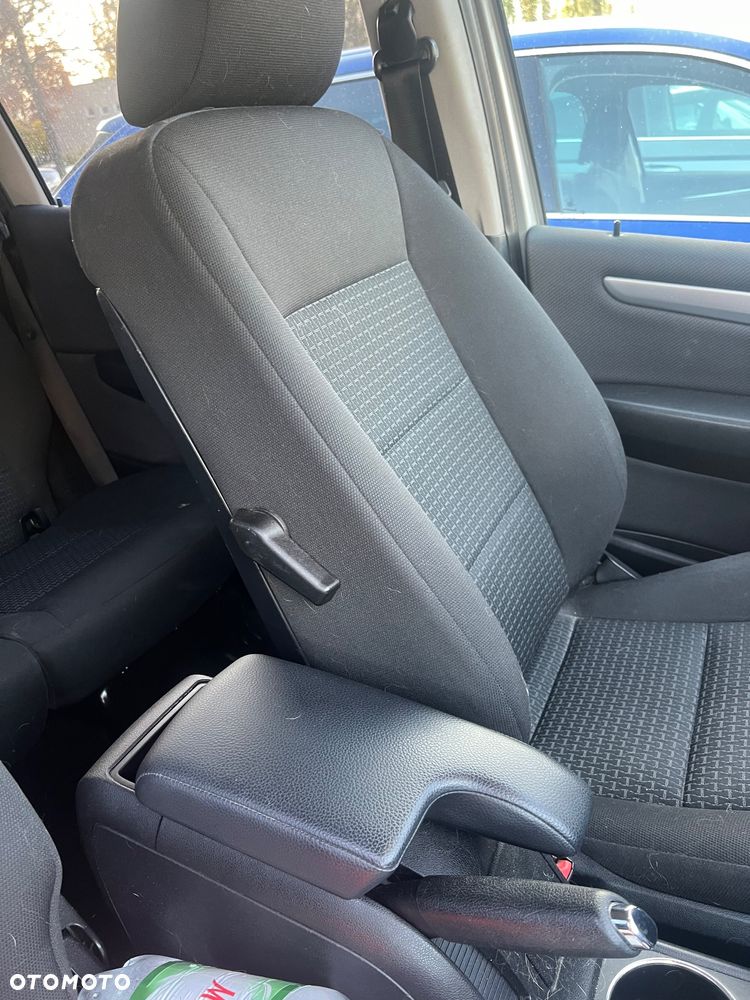 Mercedes-Benz Klasa B - 13