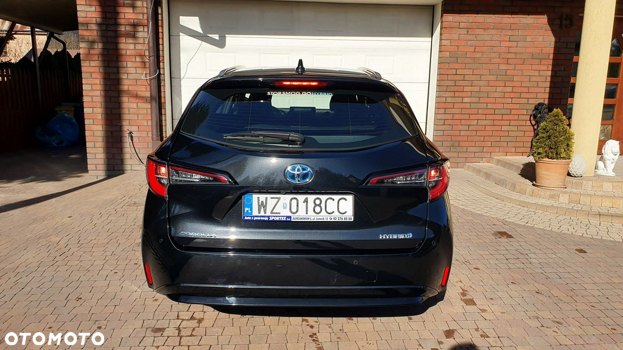 Toyota Corolla 1.8 Hybrid Comfort - 12