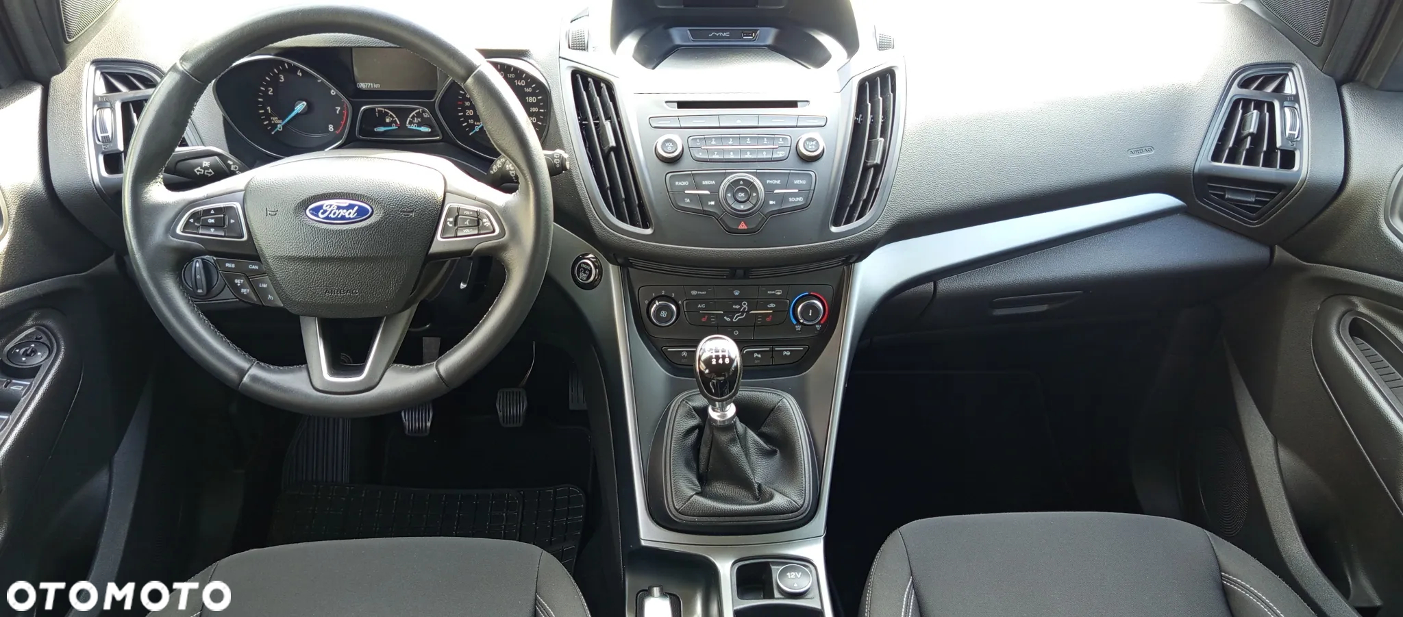 Ford Kuga - 6