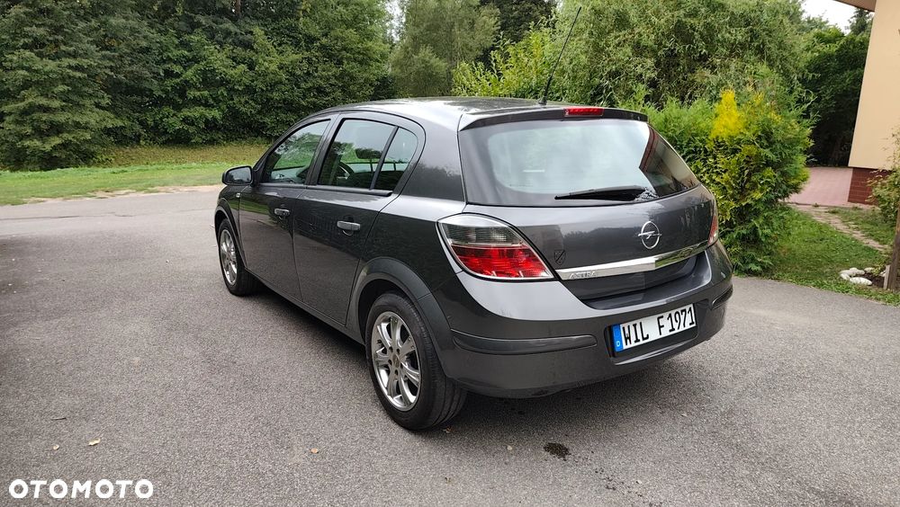 Opel Astra 1.6 Active - 9