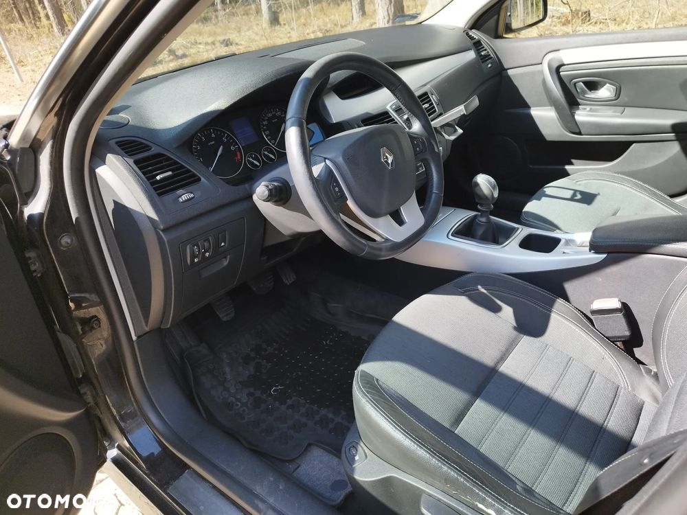 Renault Laguna 2.0 Expression - 9