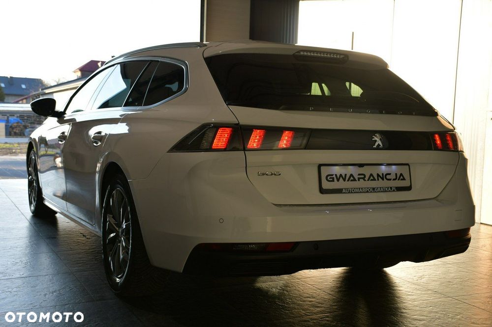 Peugeot 508 - 8