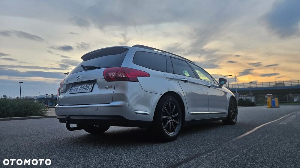 Citroën C5 1.6 HDi Attraction - 17