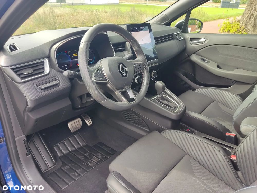 Renault Clio - 22