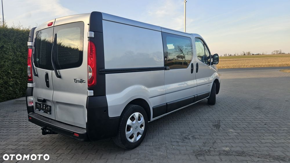 Renault Trafic - 9