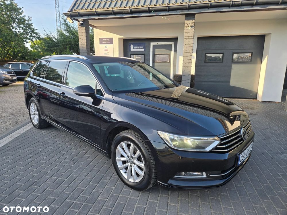 Volkswagen Passat 2.0 TDI SCR DSG Comfortline - 3