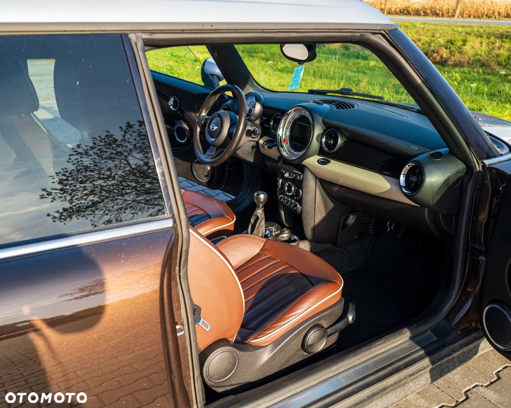 MINI Clubman Cooper D - 29