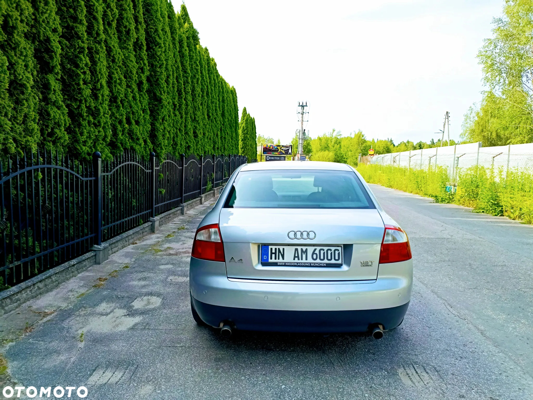 Audi A4 1.8T Quattro - 6