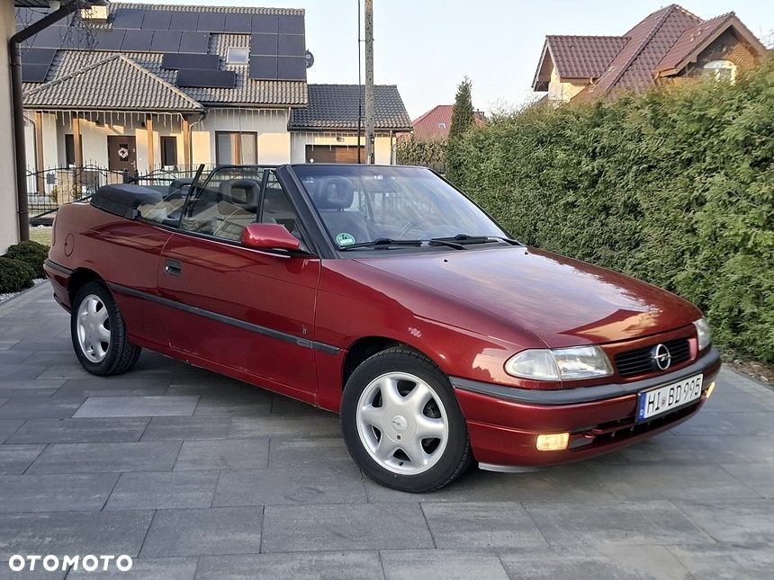 Opel Astra - 1