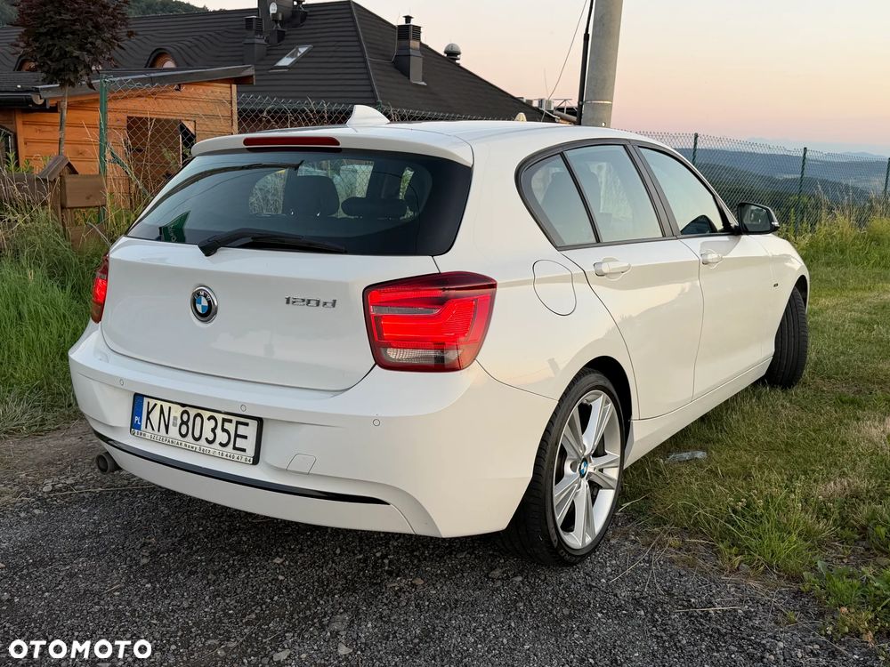 BMW Seria 1 120d Sport Line - 6