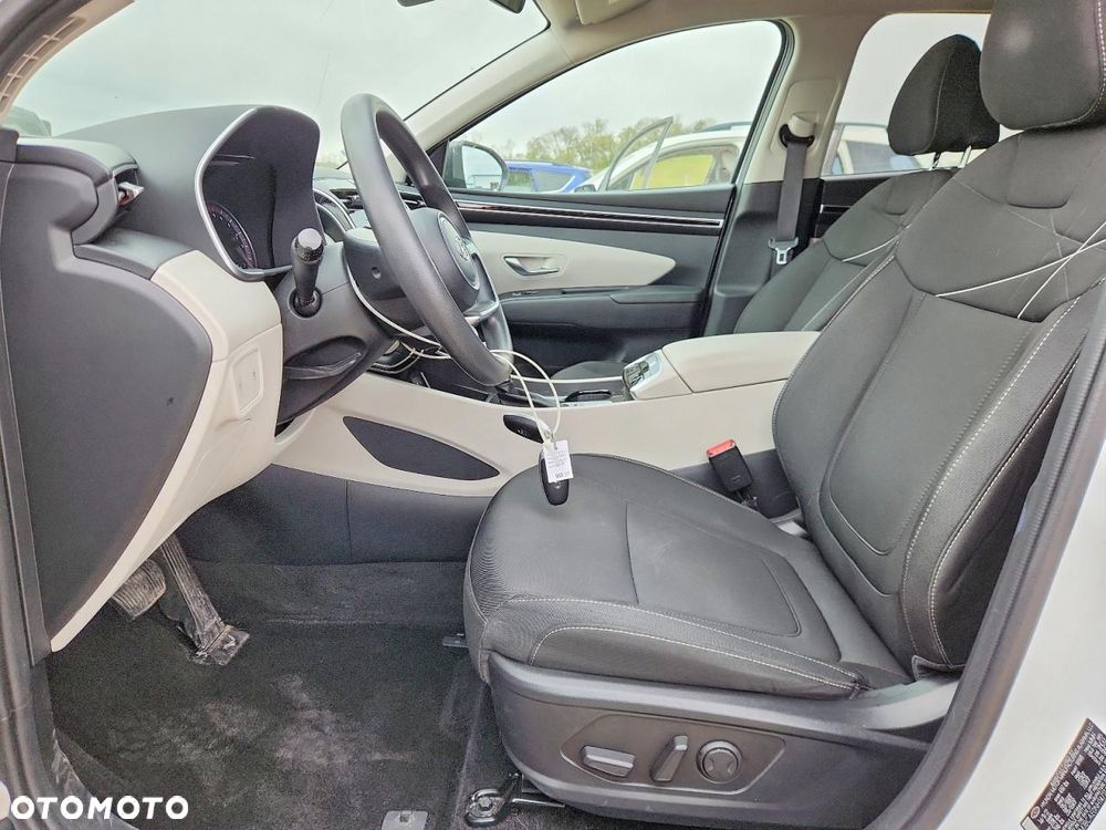 Hyundai Tucson 1.6 GDi 2WD DCT Select - 8