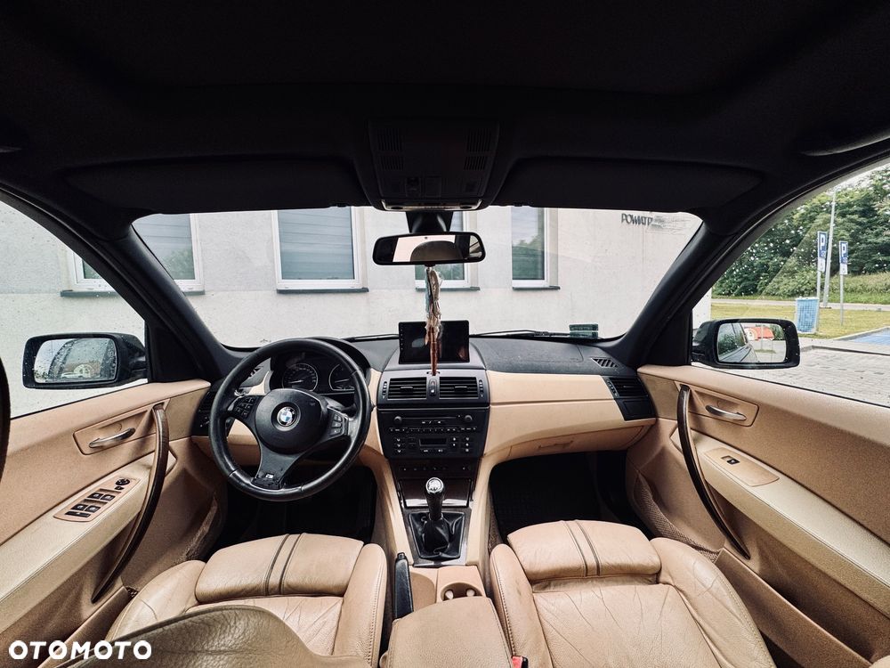 BMW X3 2.0d - 11