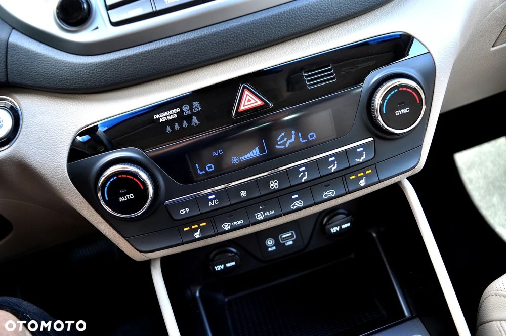 Hyundai Tucson 1.7 CRDI BlueDrive Premium 2WD DCT - 28