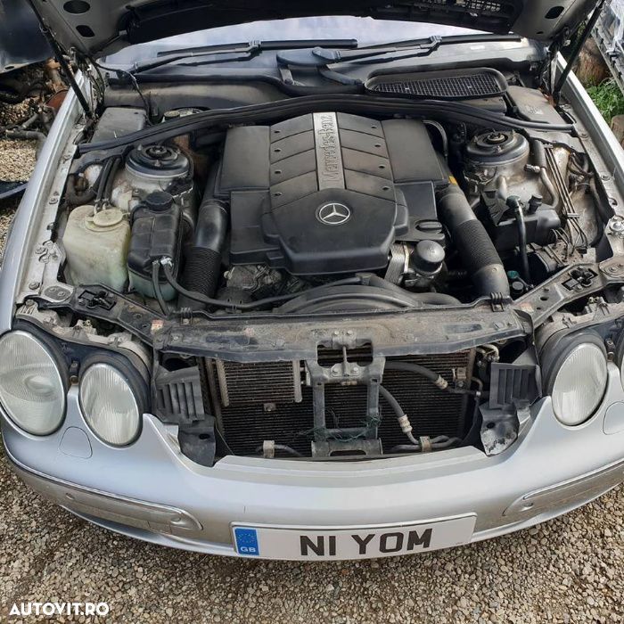 Dezmembrez Mercedes CL 500 W215 an 2001 - 1