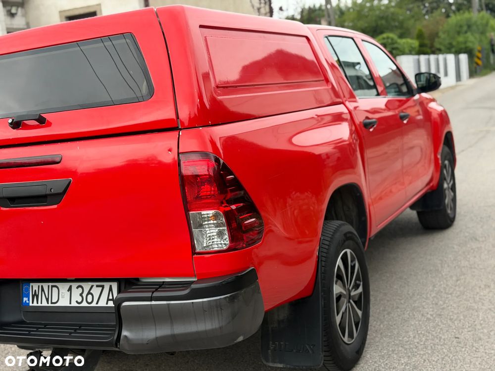 Toyota Hilux 2.4 D-4D Double Cab DLX 4x4 - 40