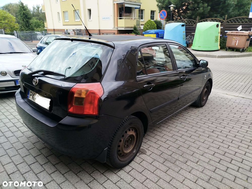 Toyota Corolla - 8