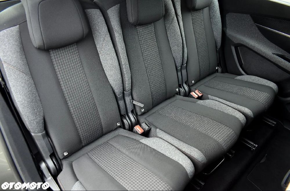 Peugeot 5008 BlueHDi 130 EAT8 Active - 37