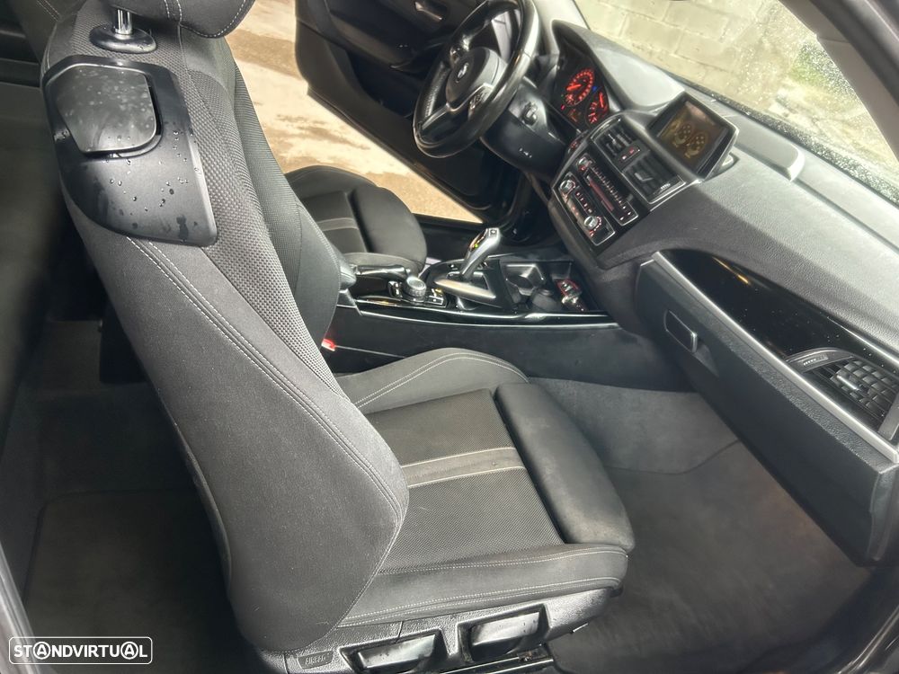 BMW 116 d Aut. Sport Line - 11