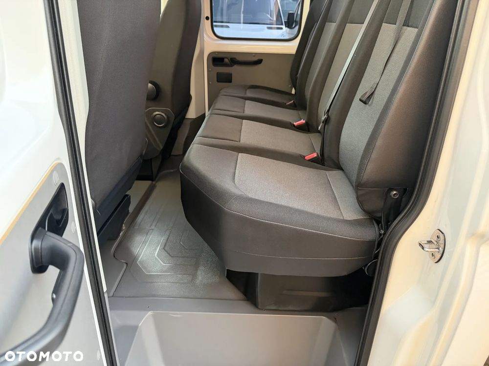 Volkswagen Crafter Doka Brygadówka - 21