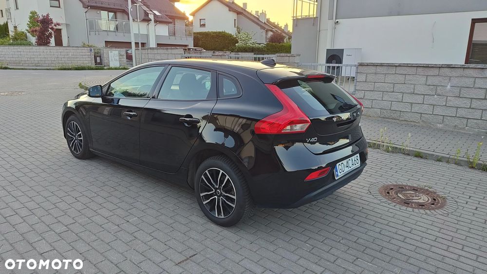Volvo V40 - 5