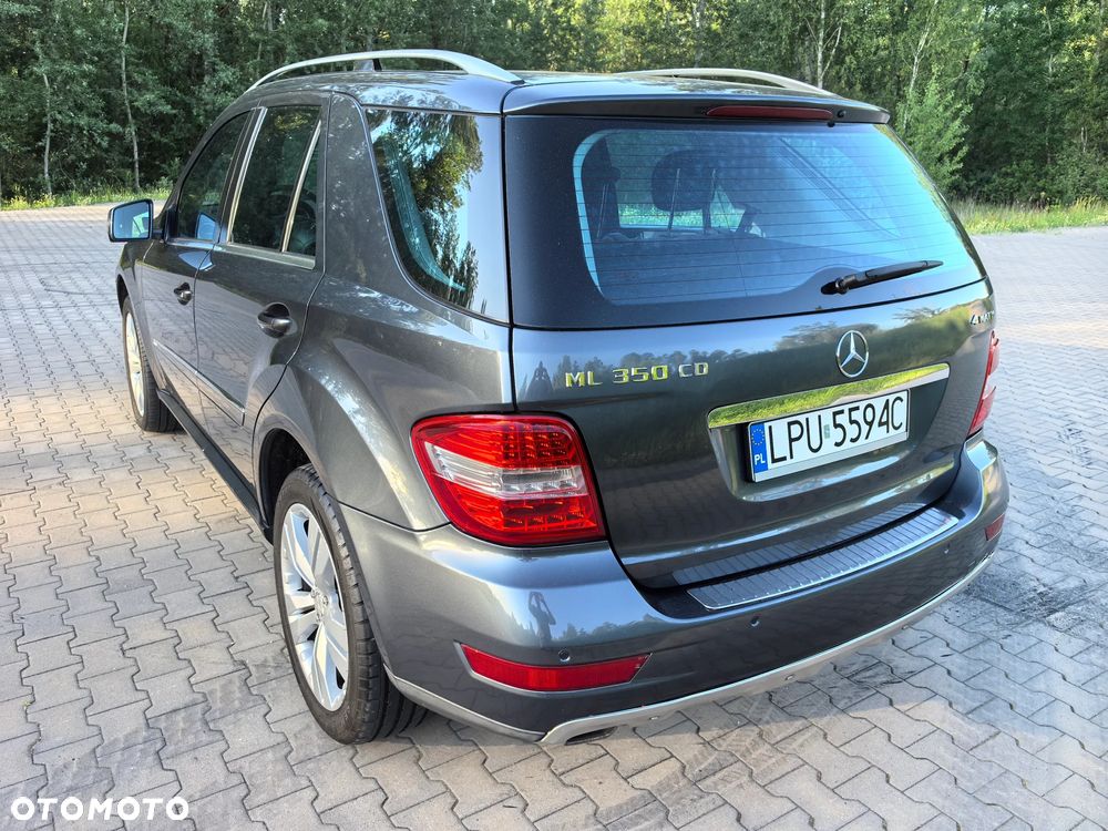 Mercedes-Benz ML - 11