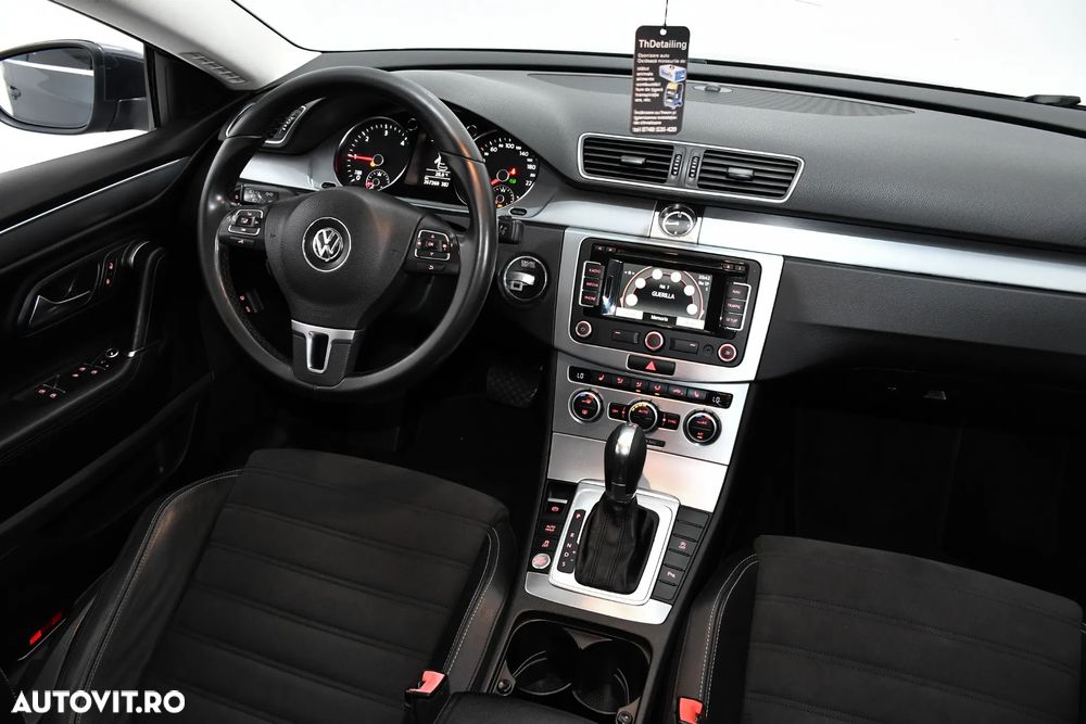 Volkswagen Passat CC 2.0 TDI BlueMotion Technology DSG - 5