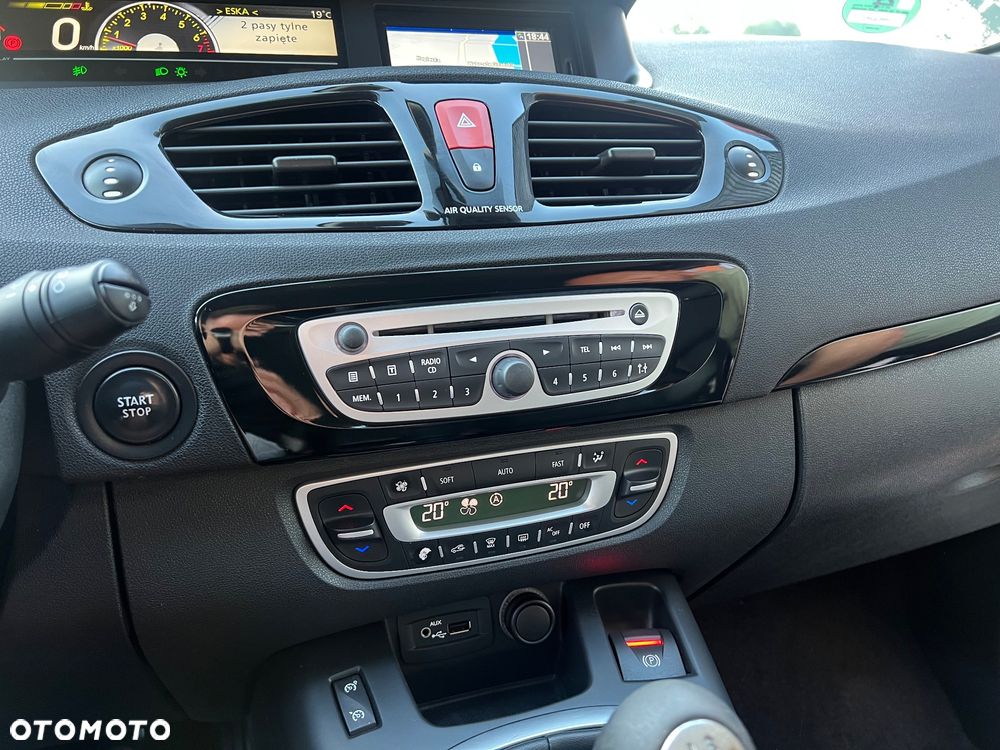 Renault Scenic 1.4 16V TCE Bose Edition - 24