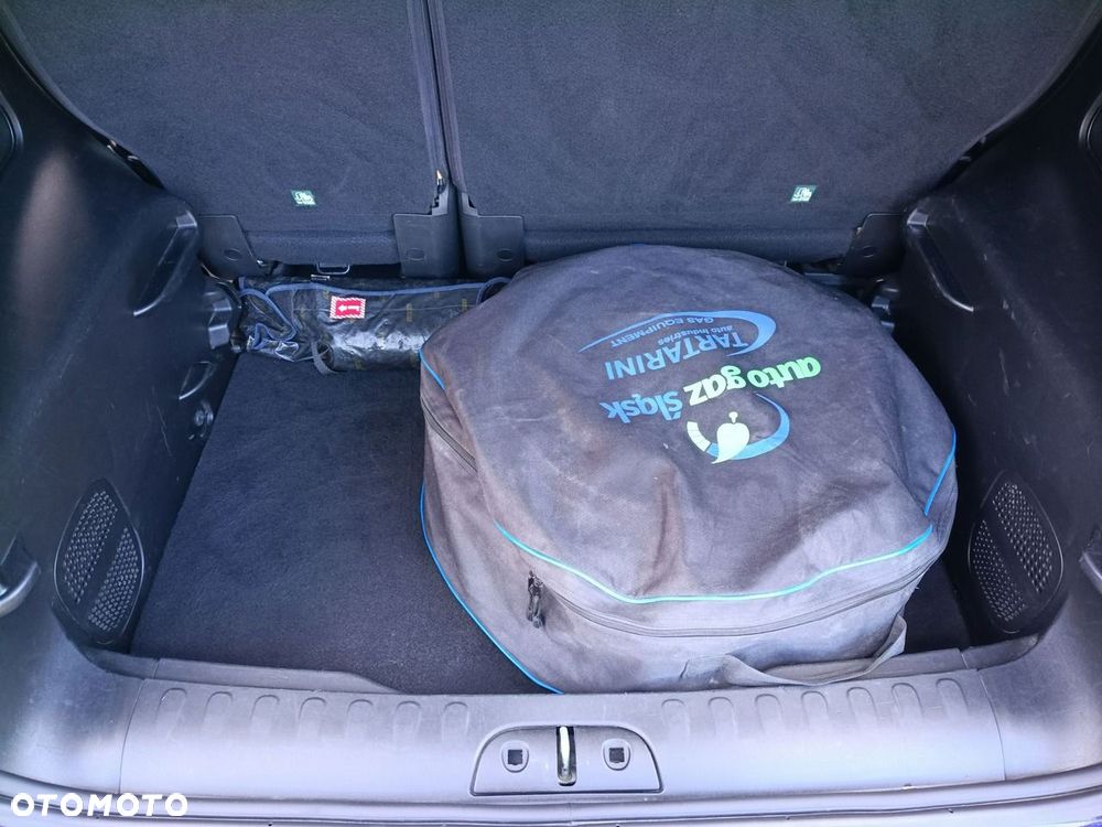 Fiat 500L 1.4 16V Connect - 17
