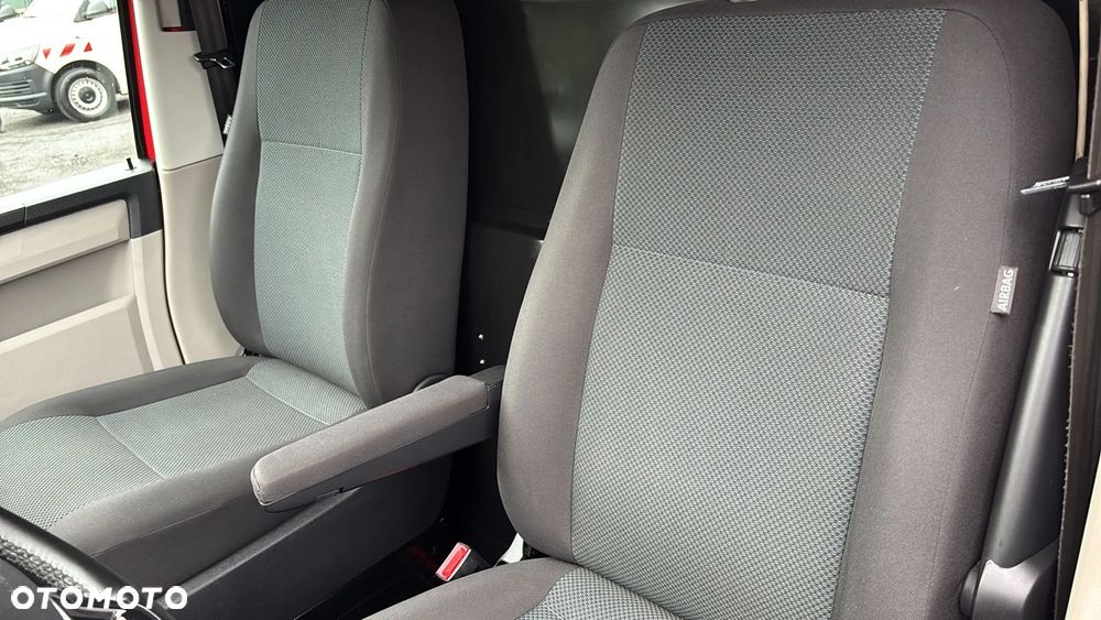 Volkswagen Transporter T6 - 17