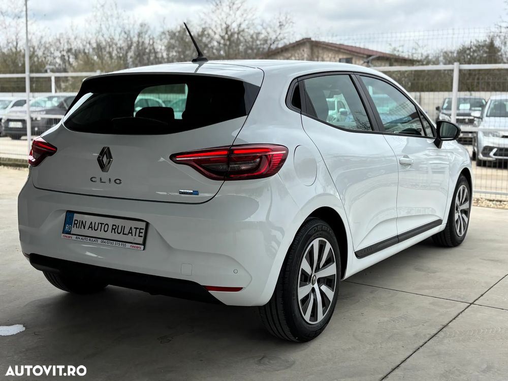 Renault Clio V full hybrid 145 Equilibre - 8