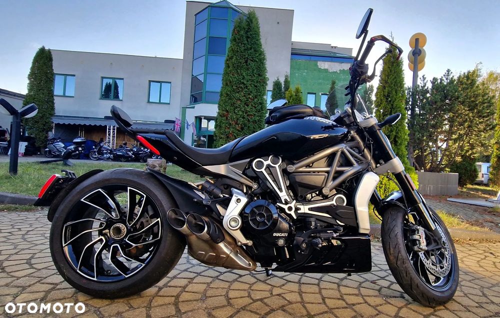 Ducati Diavel - 9