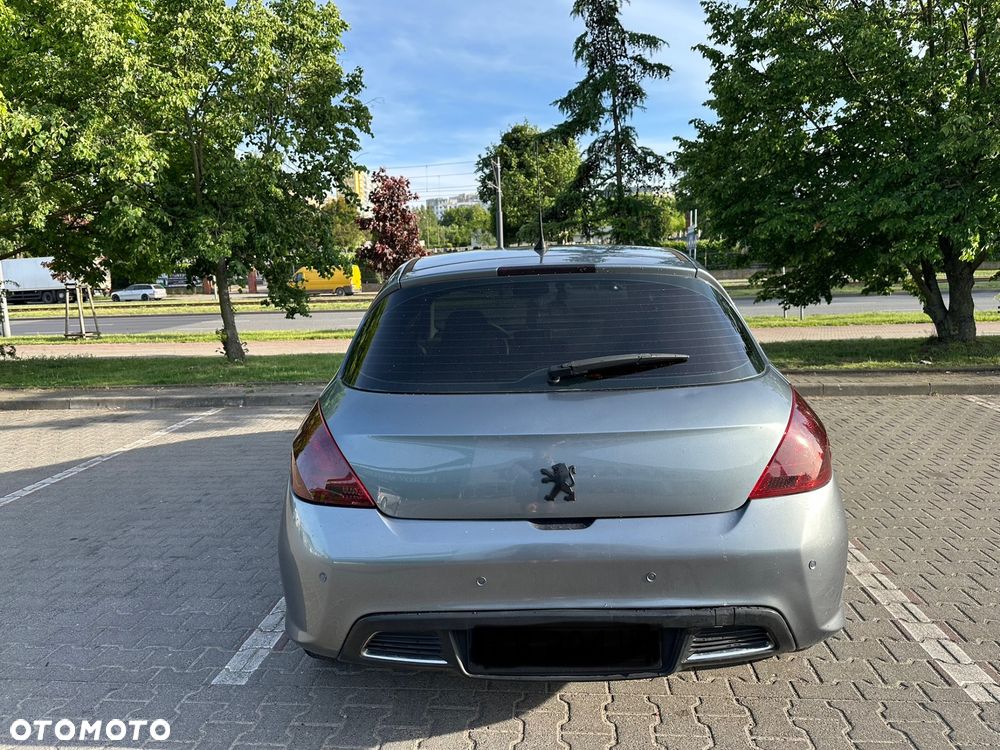 Peugeot 308 1.6 HDi Premium Plus - 4