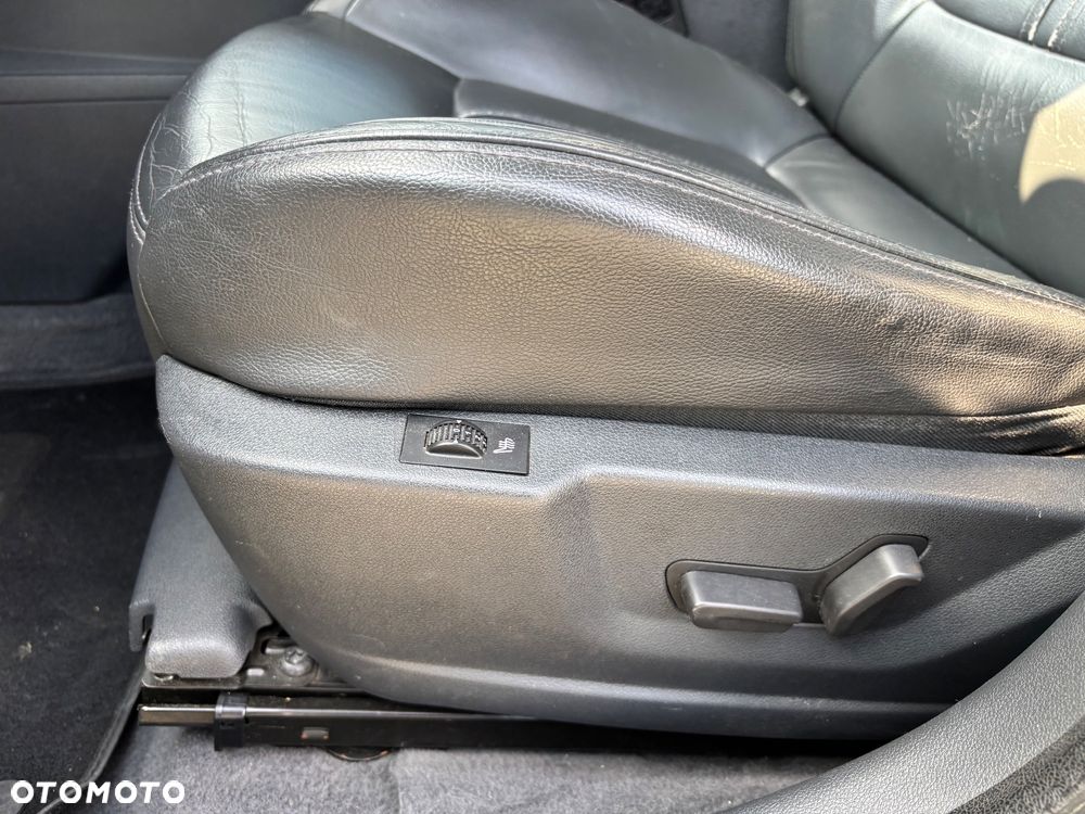 Peugeot 3008 HDi 160 Automatik Allure - 6