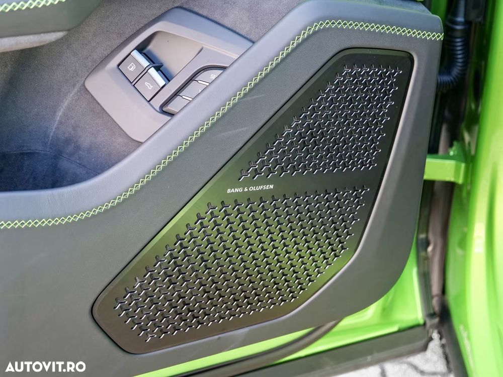 Lamborghini URUS - 22