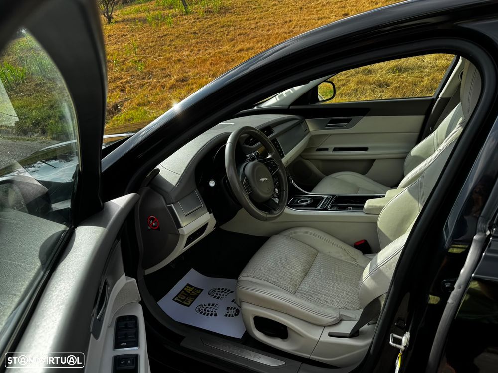 Jaguar XF 3.0 TDV6 Prestige Aut. - 13