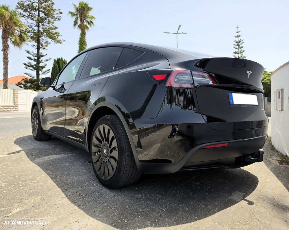 Tesla Model Y Long Range Dual Motor AWD - 51