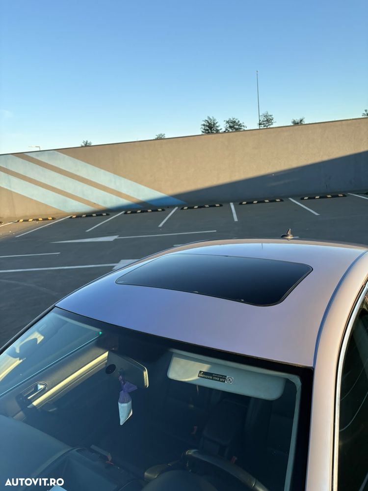 Volkswagen Jetta - 9